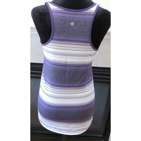 Lululemon Women's Racerback Tank Top  4-6 (XS/S) ** read  EUC - Picture 4 of 4